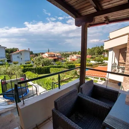 Villa Sanirelaxvilla3 *